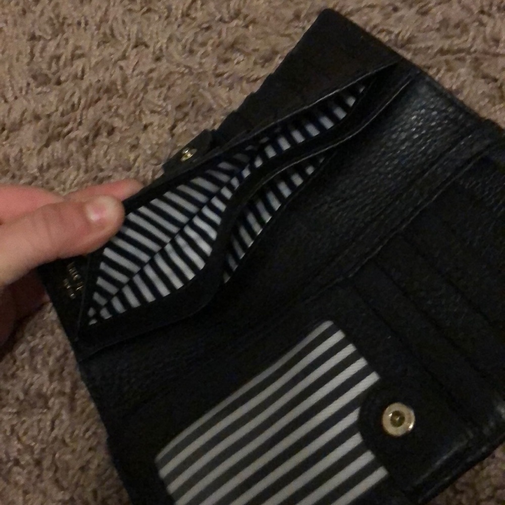Kate Spade Wallet - Picture 4 of 6